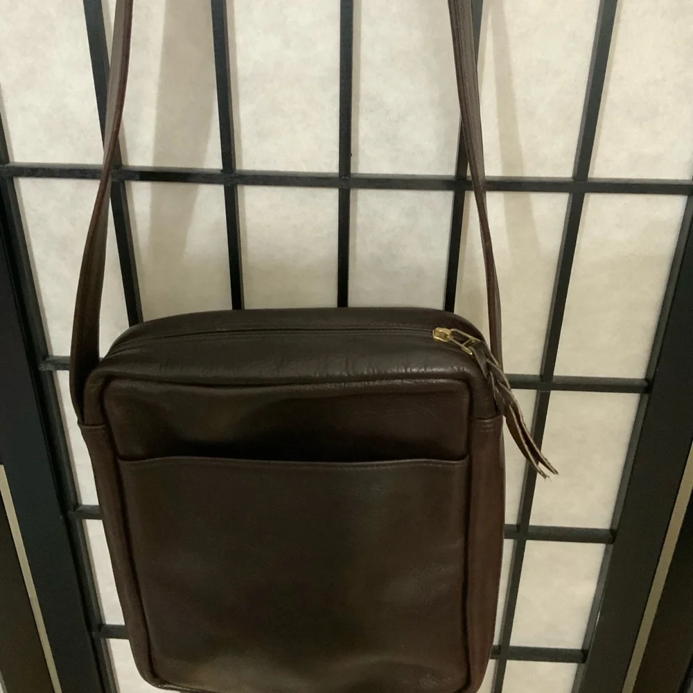 Leather Chocolate Brown Soft Messenger Crossbody Bag